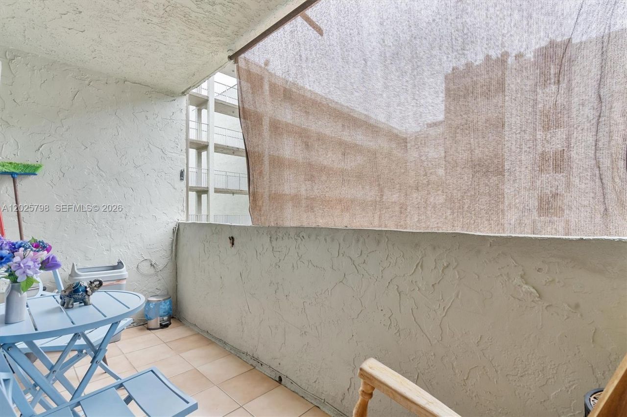 10000 NW 80th Ct , Unit 2245, Hialeah Gardens, FL 33016 Photo