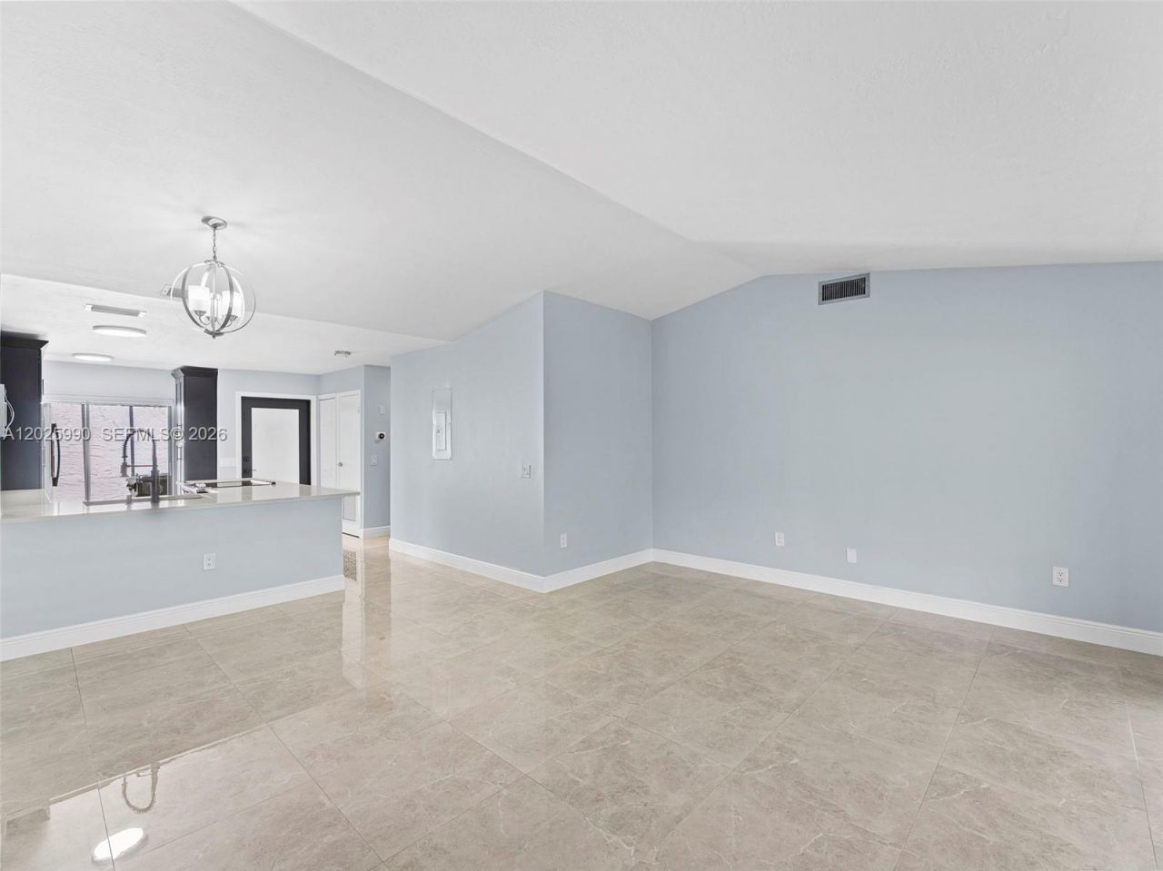 1561 NW 98th Ave, Unit 1561, Pembroke Pines, FL 33024 Photo