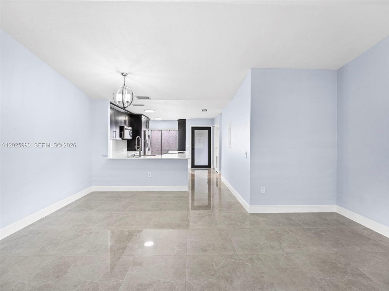 1561 NW 98th Ave, Unit 1561, Pembroke Pines, FL 33024 Photo