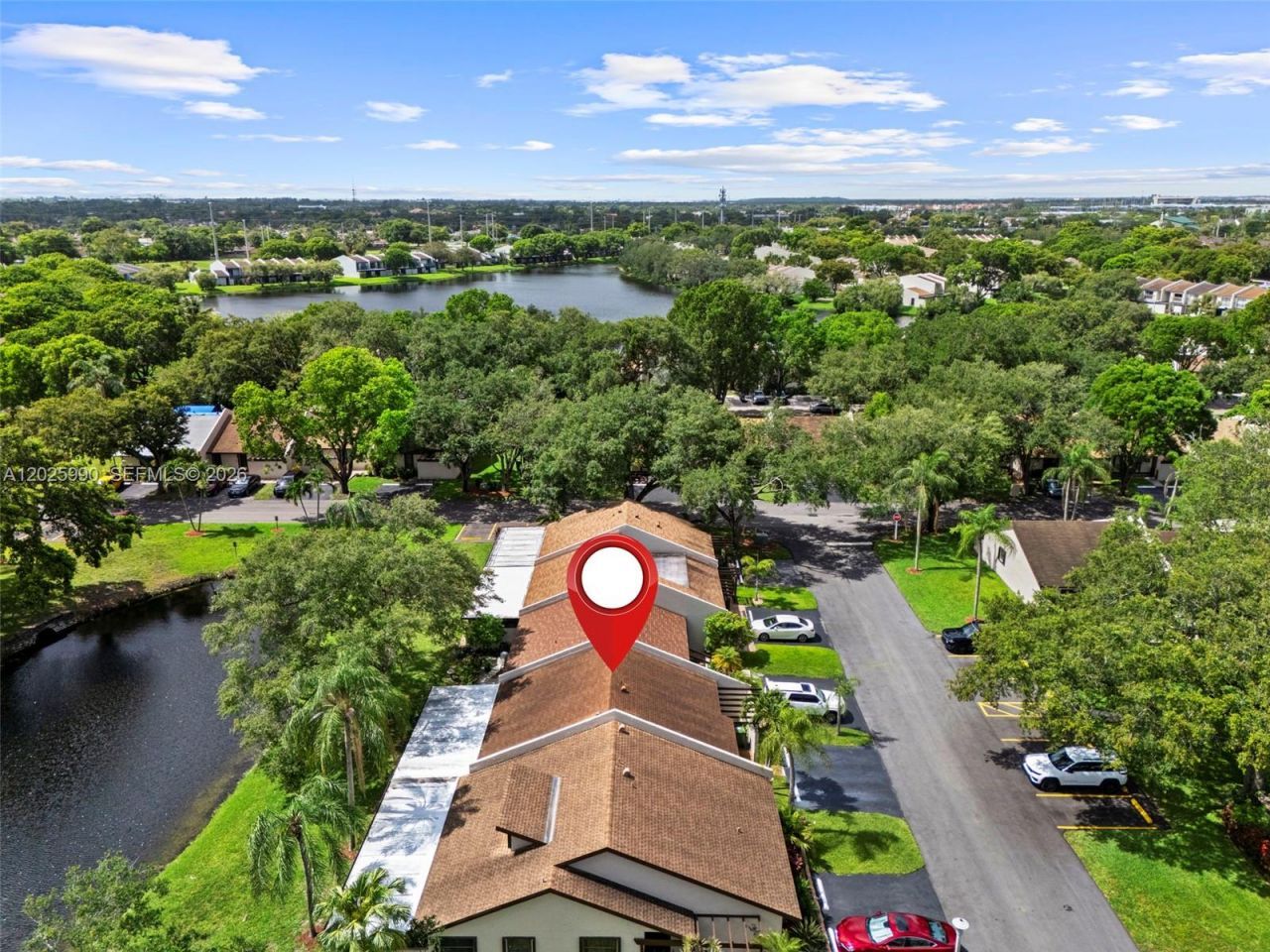 1561 NW 98th Ave, Unit 1561, Pembroke Pines, FL 33024 Photo