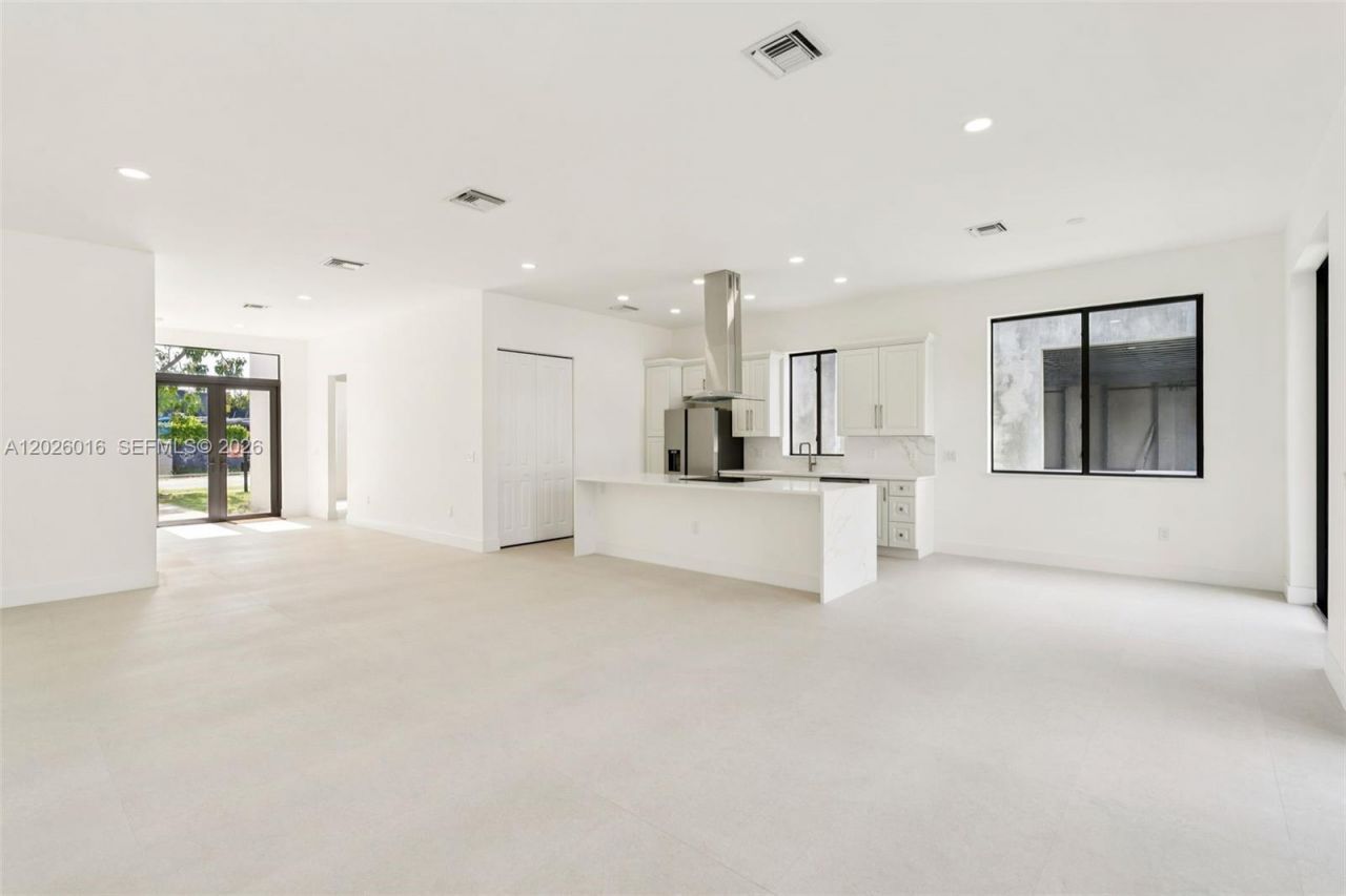1521 SW 40th Ter, Fort Lauderdale, FL 33317 Photo
