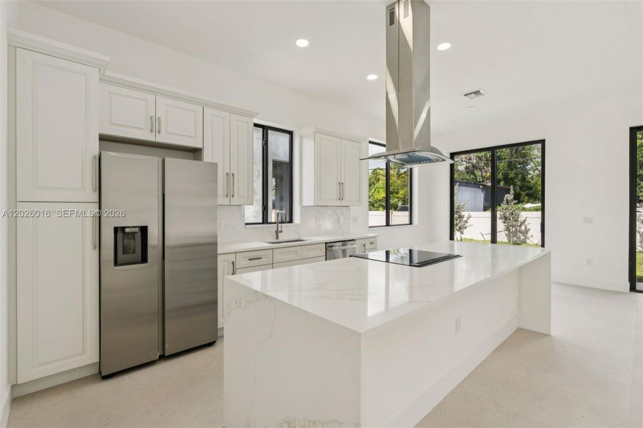 1521 SW 40th Ter, Fort Lauderdale, FL 33317 Photo