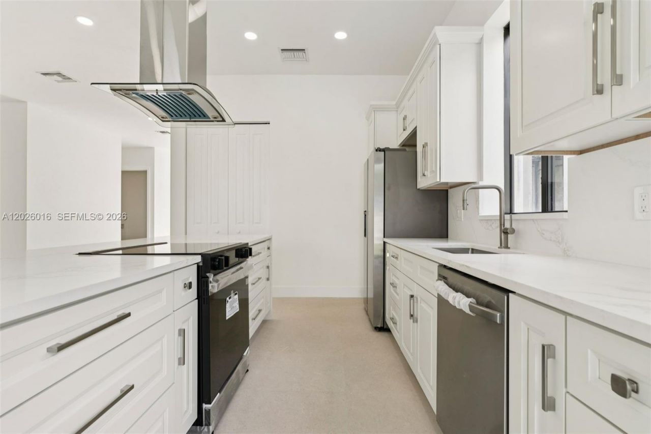 1521 SW 40th Ter, Fort Lauderdale, FL 33317 Photo