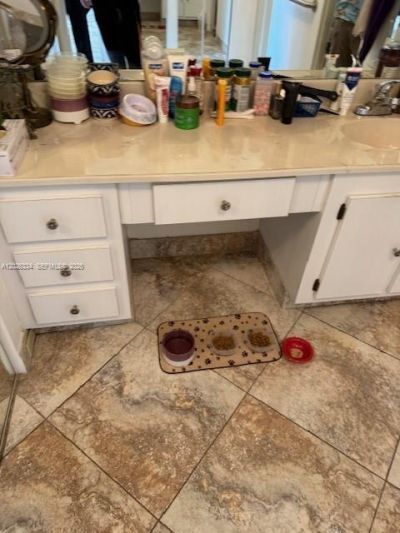 3701 N Country Club Dr , Unit 706, Aventura, FL 33180 Photo