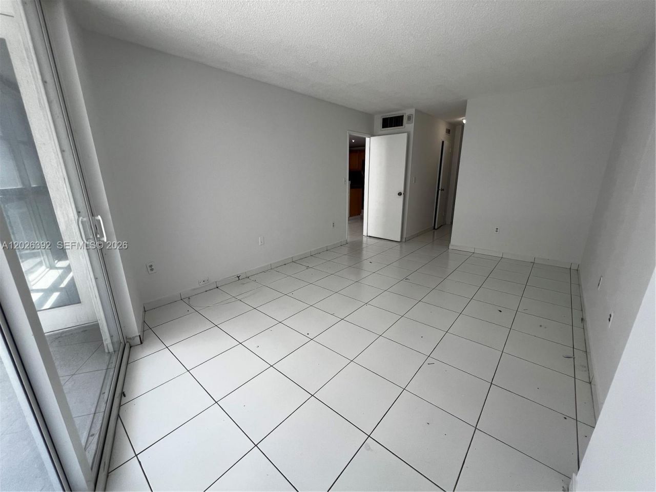 1228 West Ave, Unit 1114, Miami Beach, FL 33139 Photo