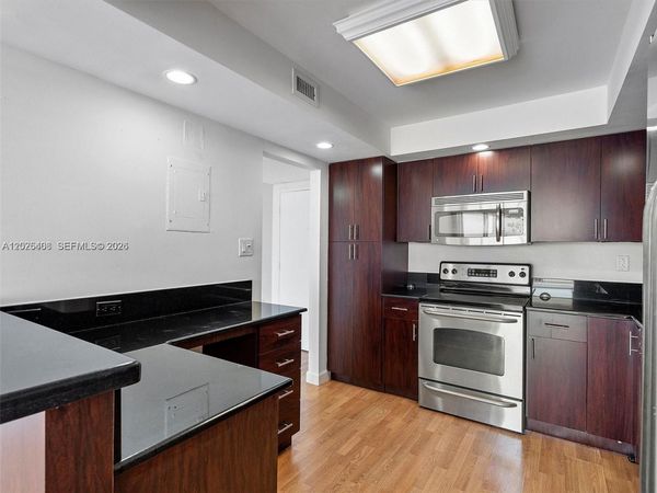 18021 Biscayne Blvd , Unit 603, Aventura, FL 33160