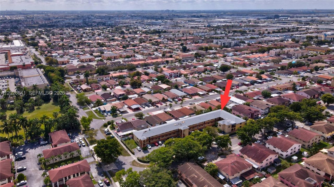 4390 W 12th Ln , Unit 18B, Hialeah, FL 33012 Photo