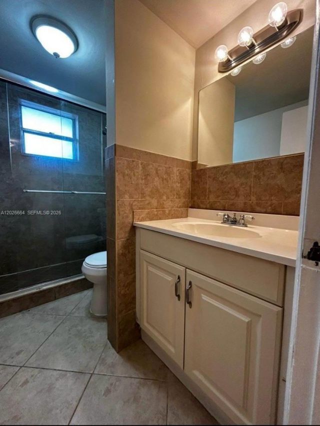 1100 NE 1st Ct , Unit 312, Hallandale Beach, FL 33009 Photo