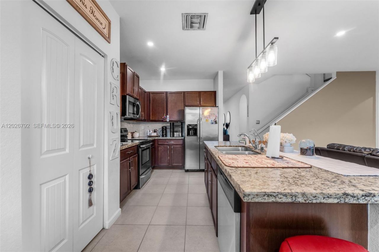 11865 SW 252nd Ter , Homestead, FL 33032 Photo