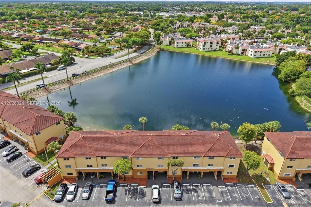 8240 SW 149th Ct , Unit 7-201, Miami, FL 33193 Photo