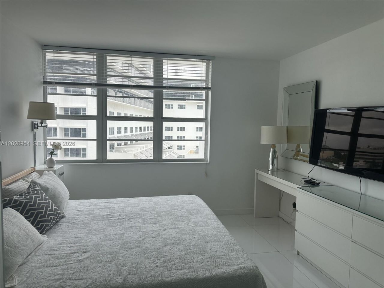 100 Lincoln Rd , Unit 835, Miami Beach, FL 33139 Photo