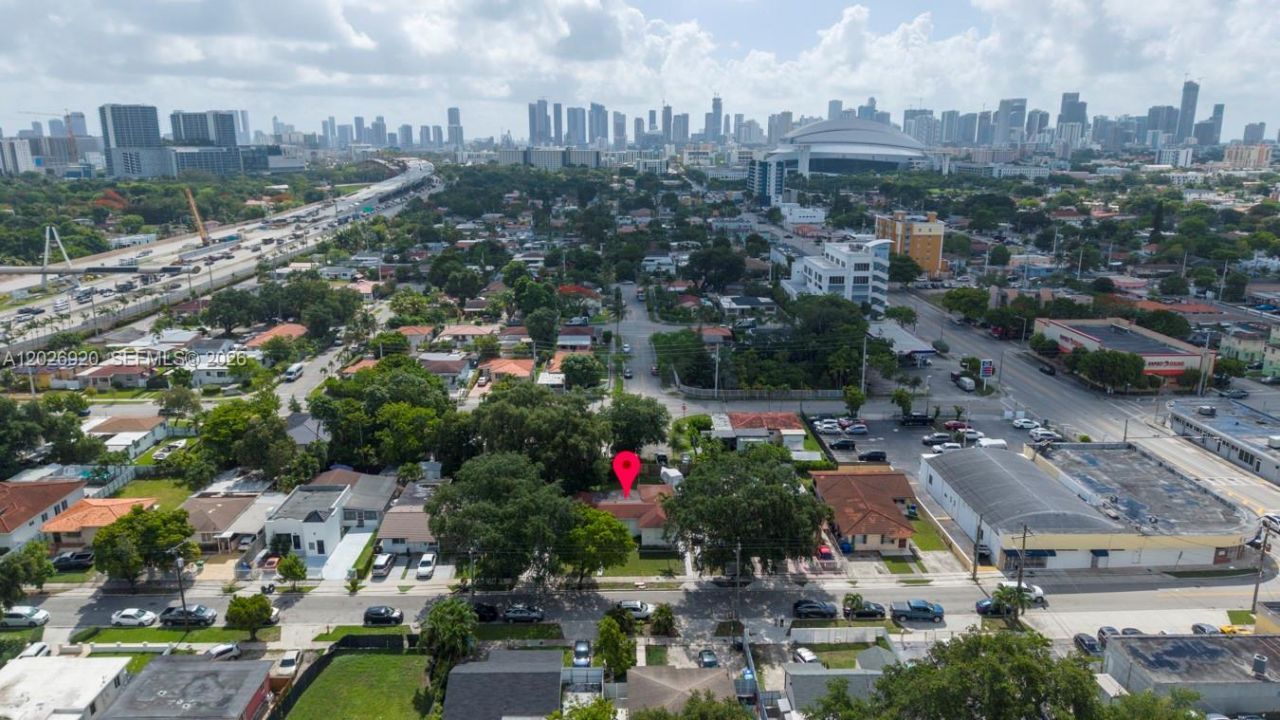 Please Call For Address, Miami, FL 33125 Photo