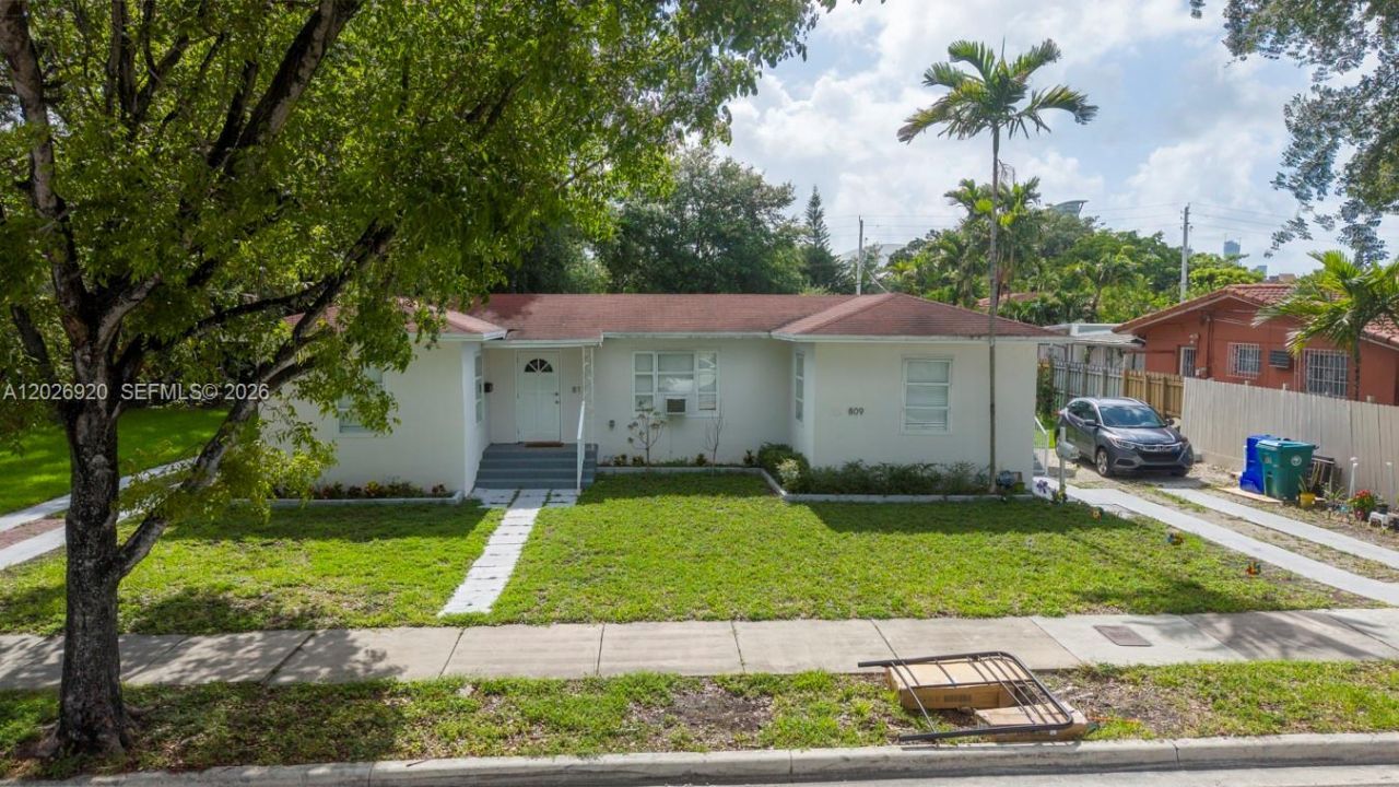 Please Call For Address, Miami, FL 33125 Photo