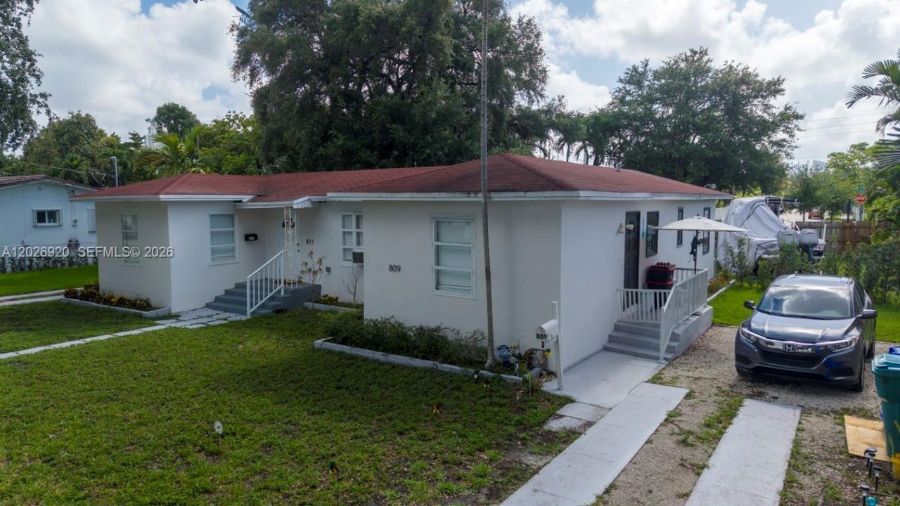 Please Call For Address, Miami, FL 33125 Photo