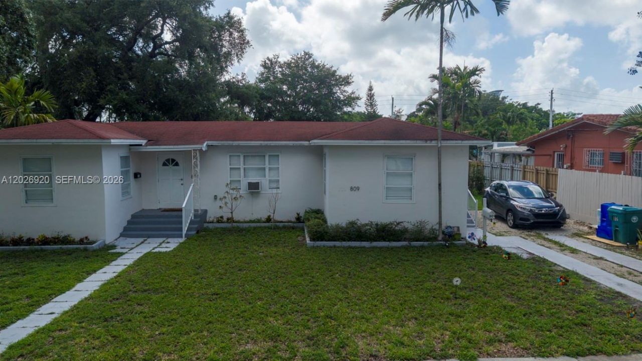 Please Call For Address, Miami, FL 33125 Photo