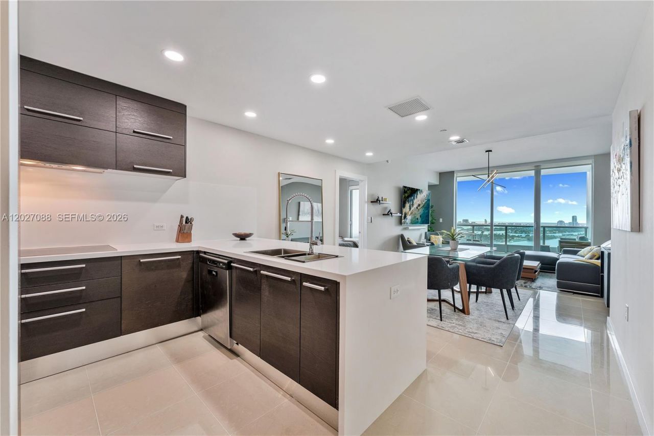 900 Biscayne Blvd , Unit 3109, Miami, FL 33132 Photo