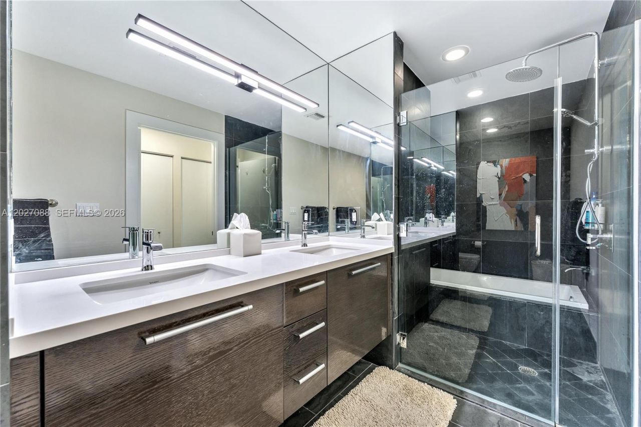 900 Biscayne Blvd , Unit 3109, Miami, FL 33132 Photo
