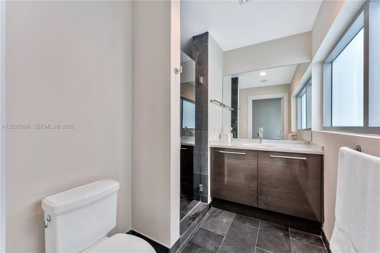 900 Biscayne Blvd , Unit 3109, Miami, FL 33132 Photo