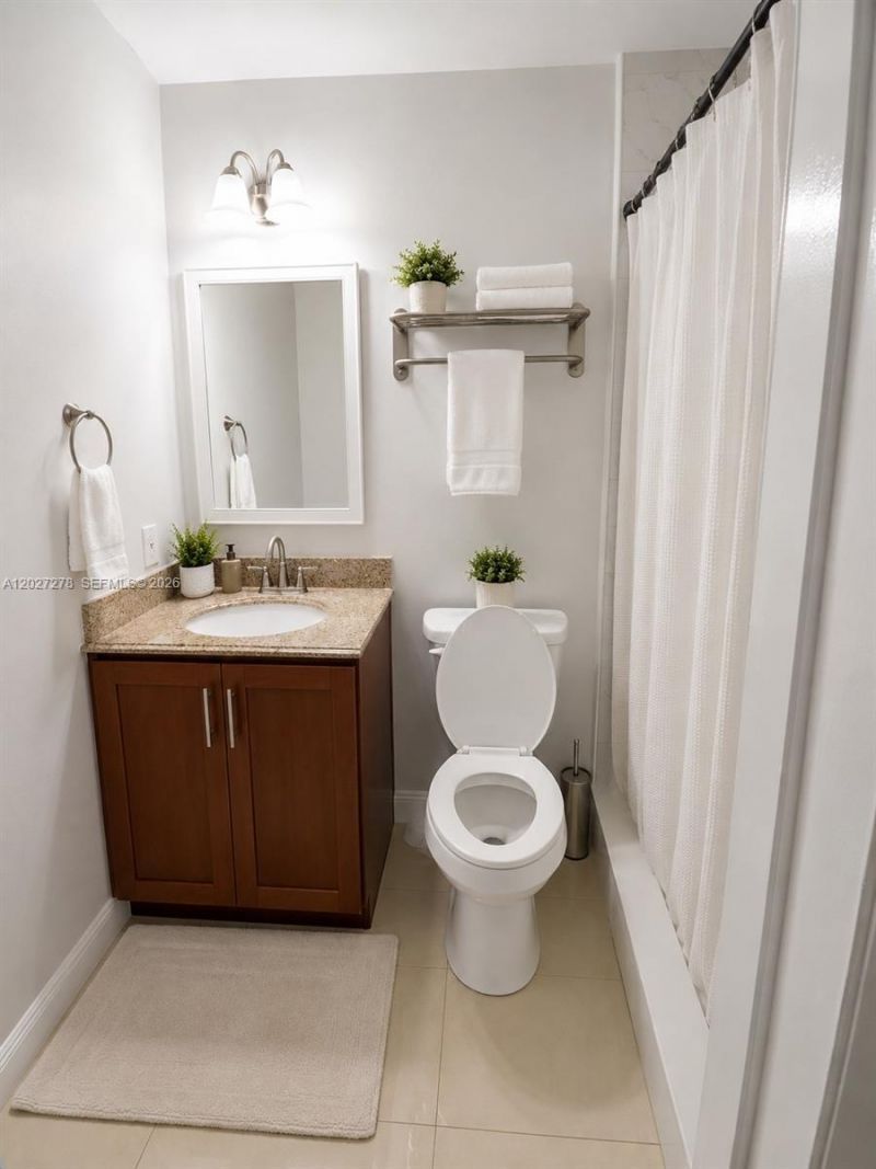 901 NE 2nd St , Hallandale Beach, FL 33009 Photo