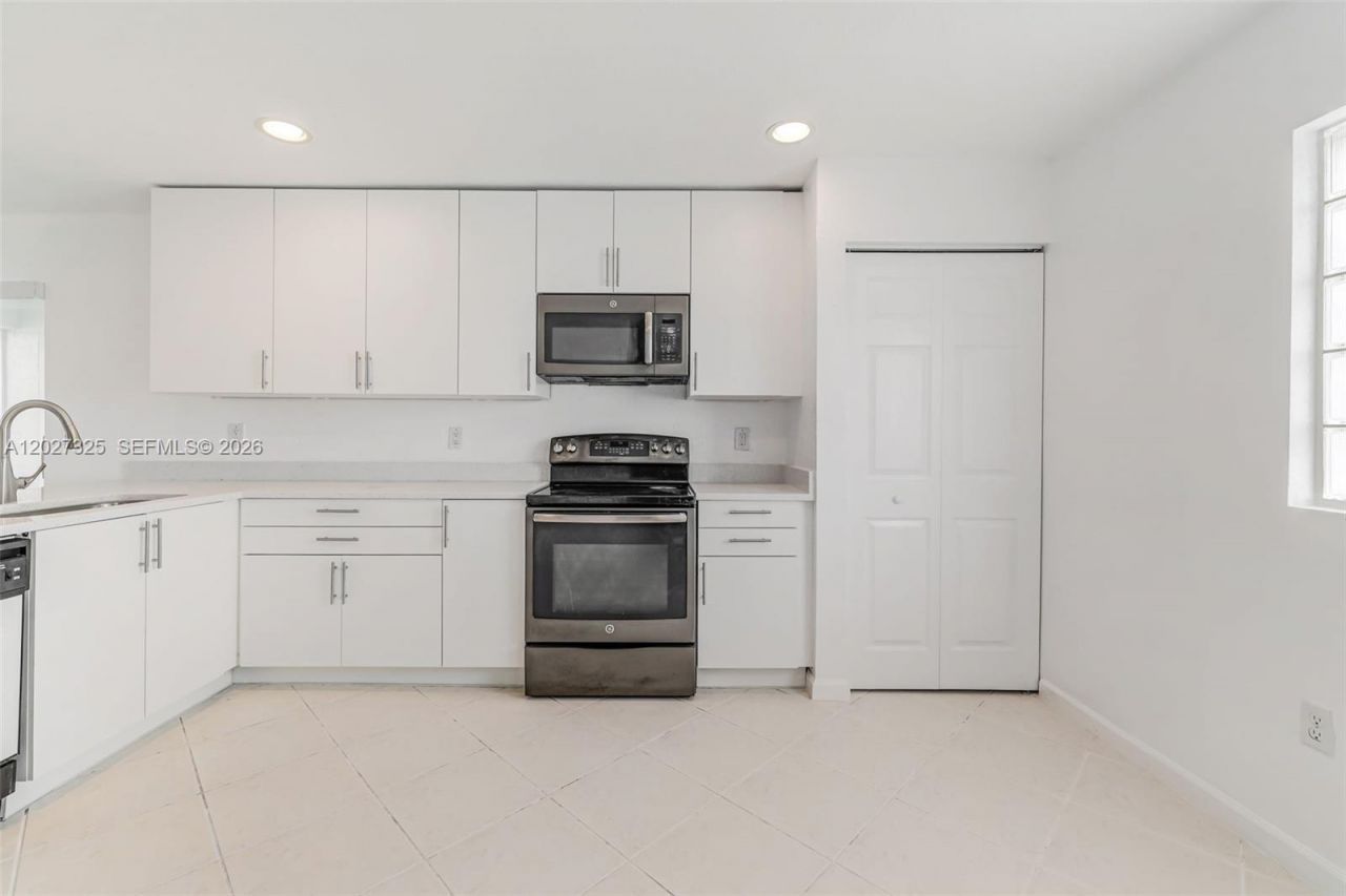 6188 Azalea Cir , West Palm Beach, FL 33415 Photo