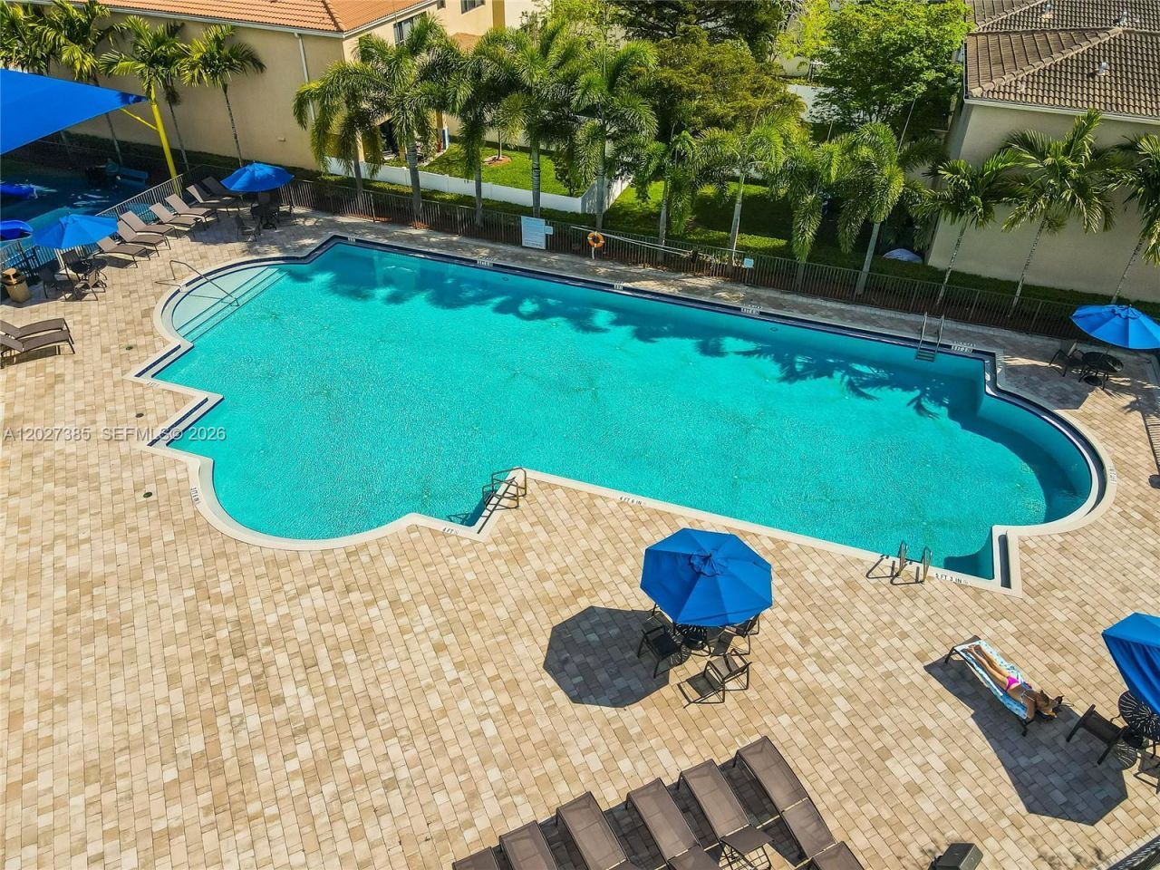 311 NE 194th Ln , Unit 311, Miami, FL 33179 Photo