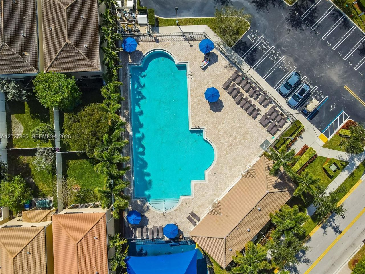 311 NE 194th Ln , Unit 311, Miami, FL 33179 Photo