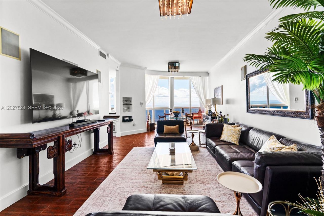 18201 Collins Ave , Unit 4209, Sunny Isles Beach, FL 33160 Photo