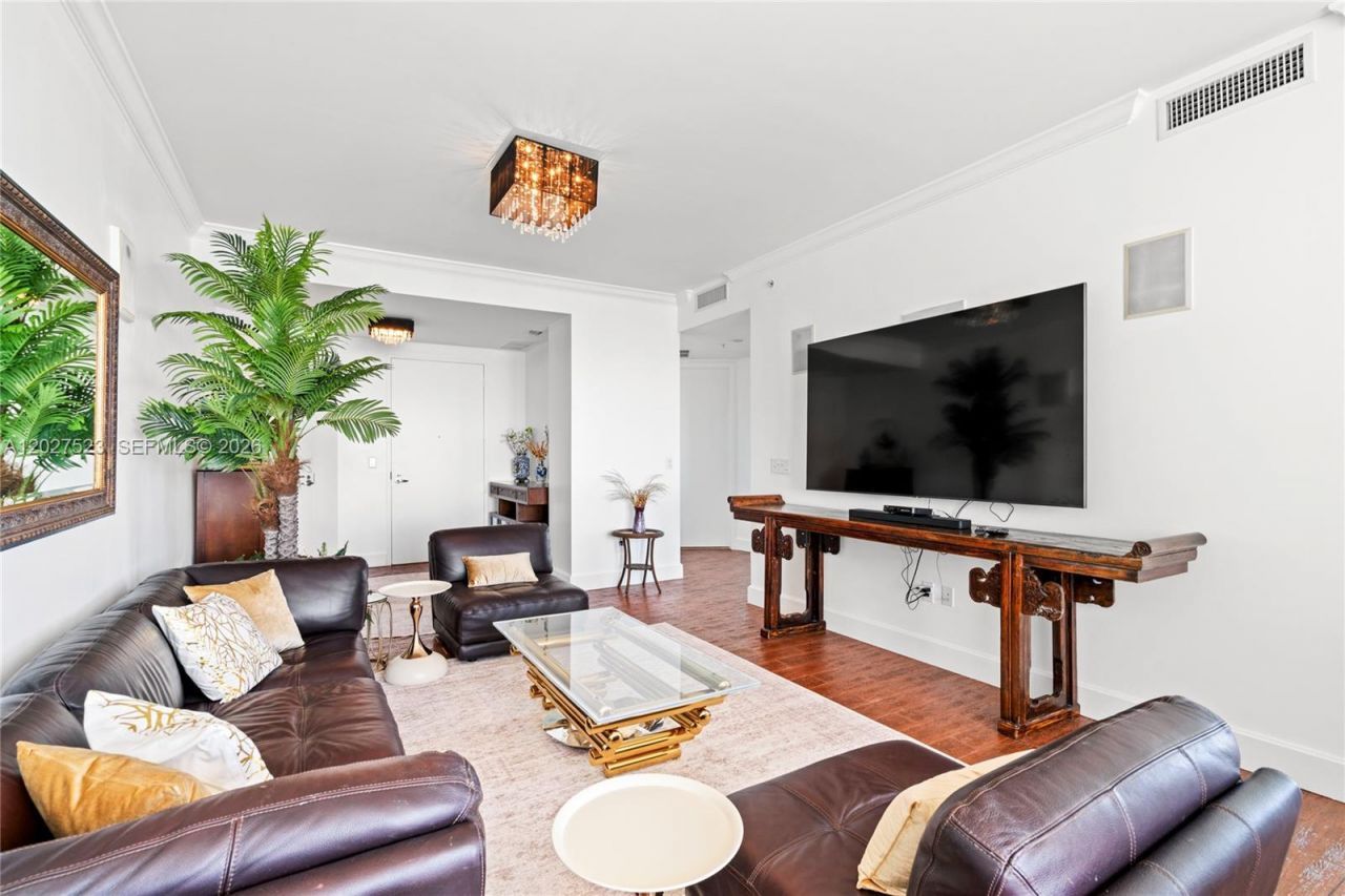 18201 Collins Ave , Unit 4209, Sunny Isles Beach, FL 33160 Photo
