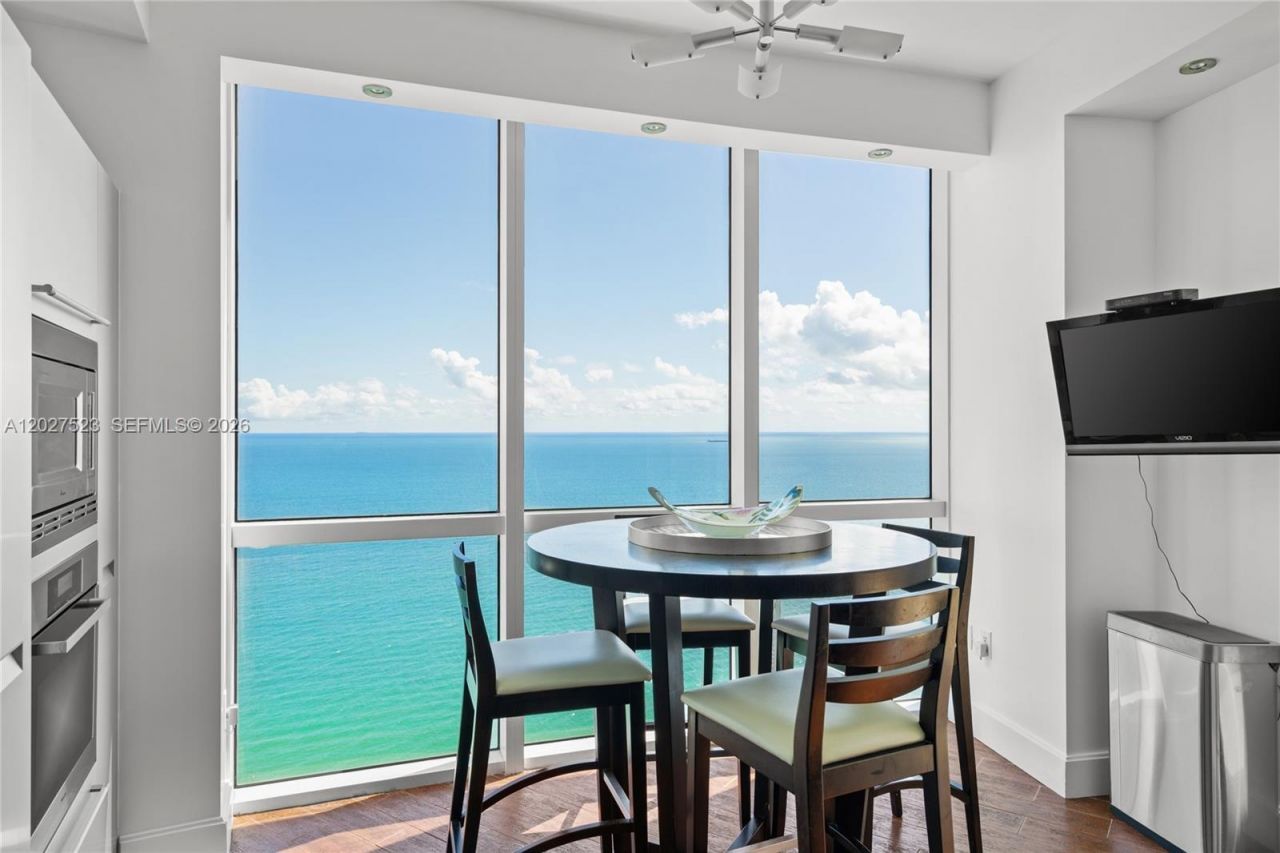18201 Collins Ave , Unit 4209, Sunny Isles Beach, FL 33160 Photo