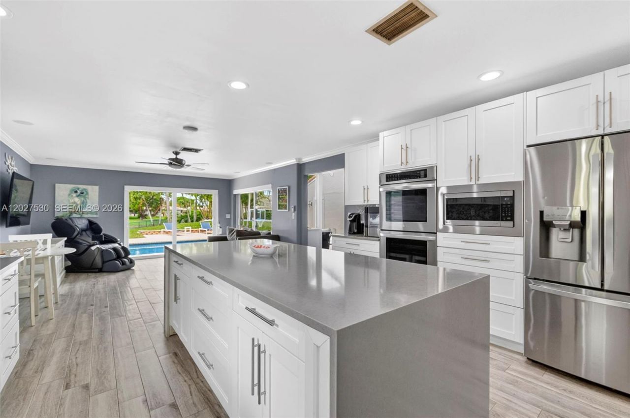 1860 NW 107th Ter , Coral Springs, FL 33071 Photo