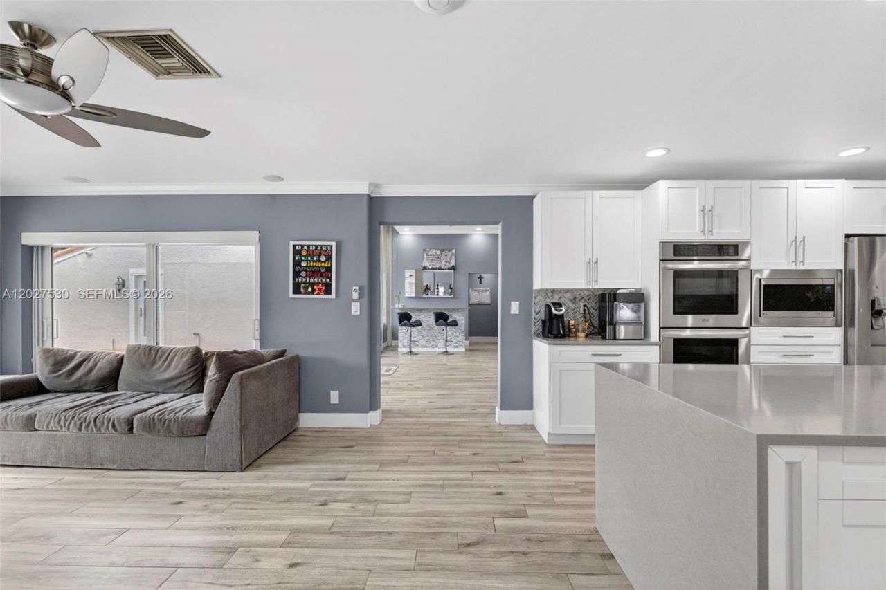 1860 NW 107th Ter , Coral Springs, FL 33071 Photo