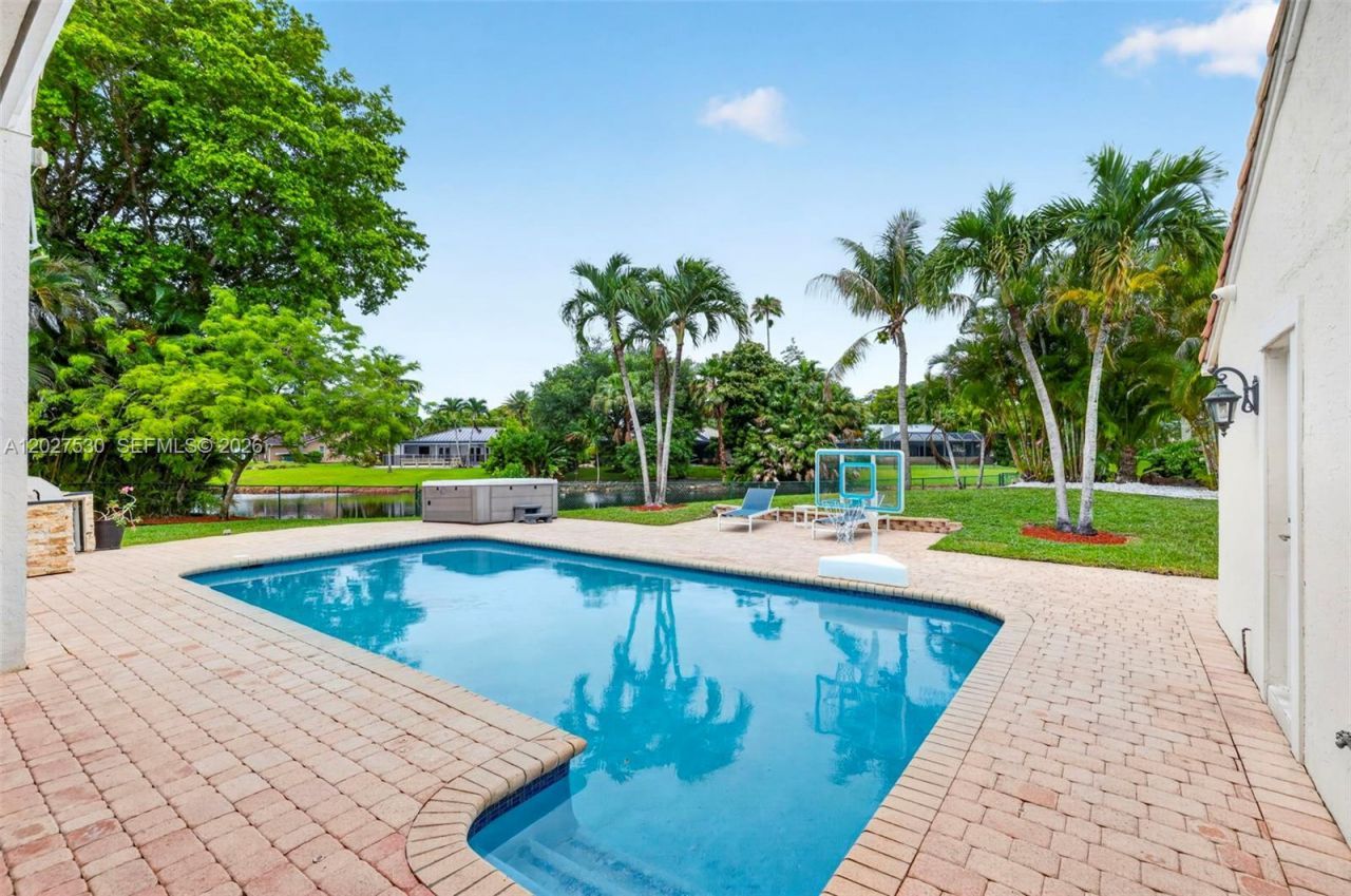1860 NW 107th Ter , Coral Springs, FL 33071 Photo