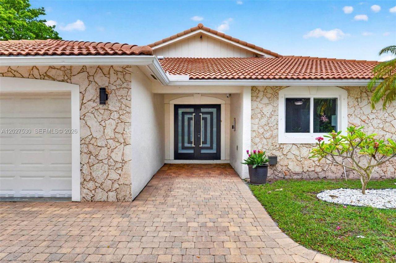 1860 NW 107th Ter , Coral Springs, FL 33071 Photo