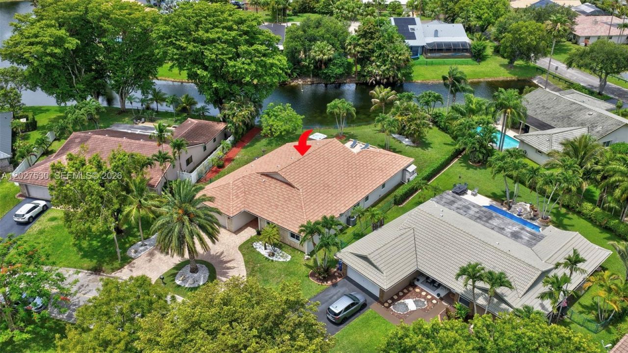 1860 NW 107th Ter , Coral Springs, FL 33071 Photo