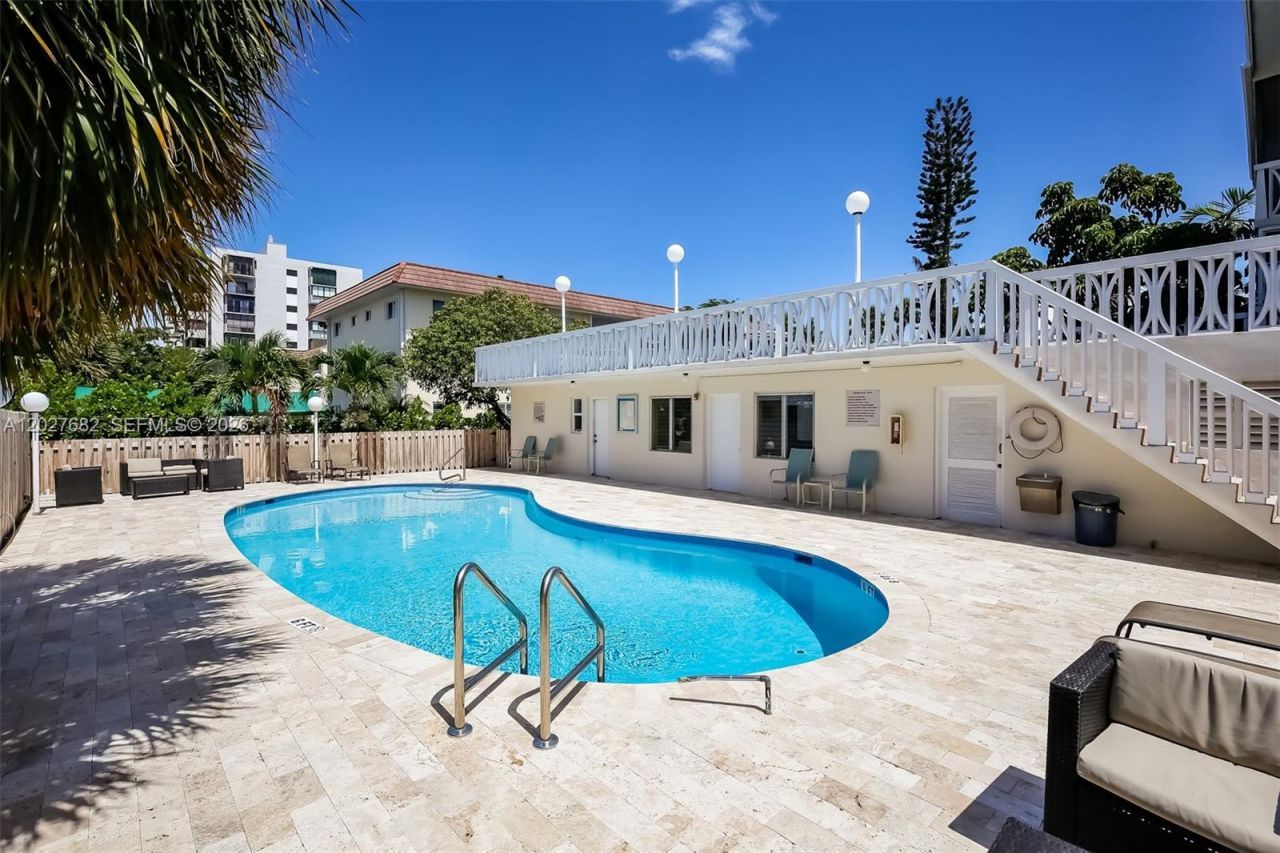 200 Galen Dr , Unit 104, Key Biscayne, FL 33149 Photo