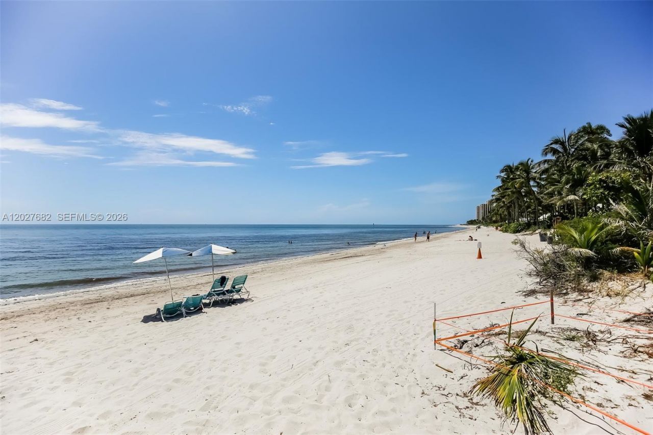 200 Galen Dr , Unit 104, Key Biscayne, FL 33149 Photo