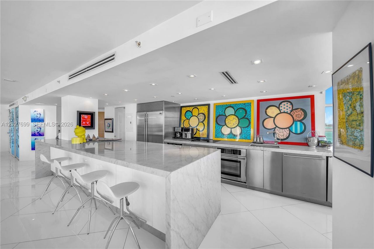 400 S Pointe Dr , Unit 2310, Miami Beach, FL 33139 Photo