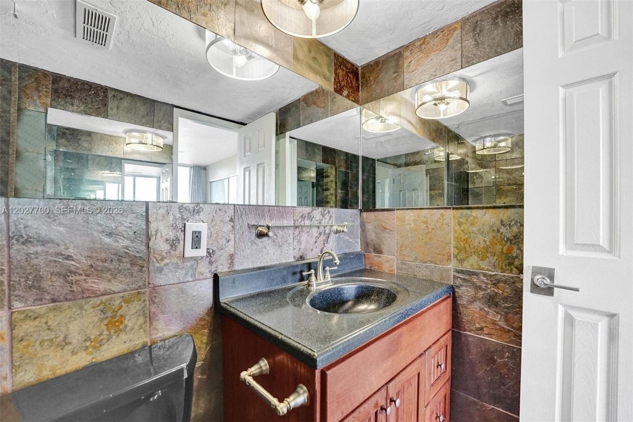 1401 S Federal Hwy , Unit 216, Boca Raton, FL 33432 Photo