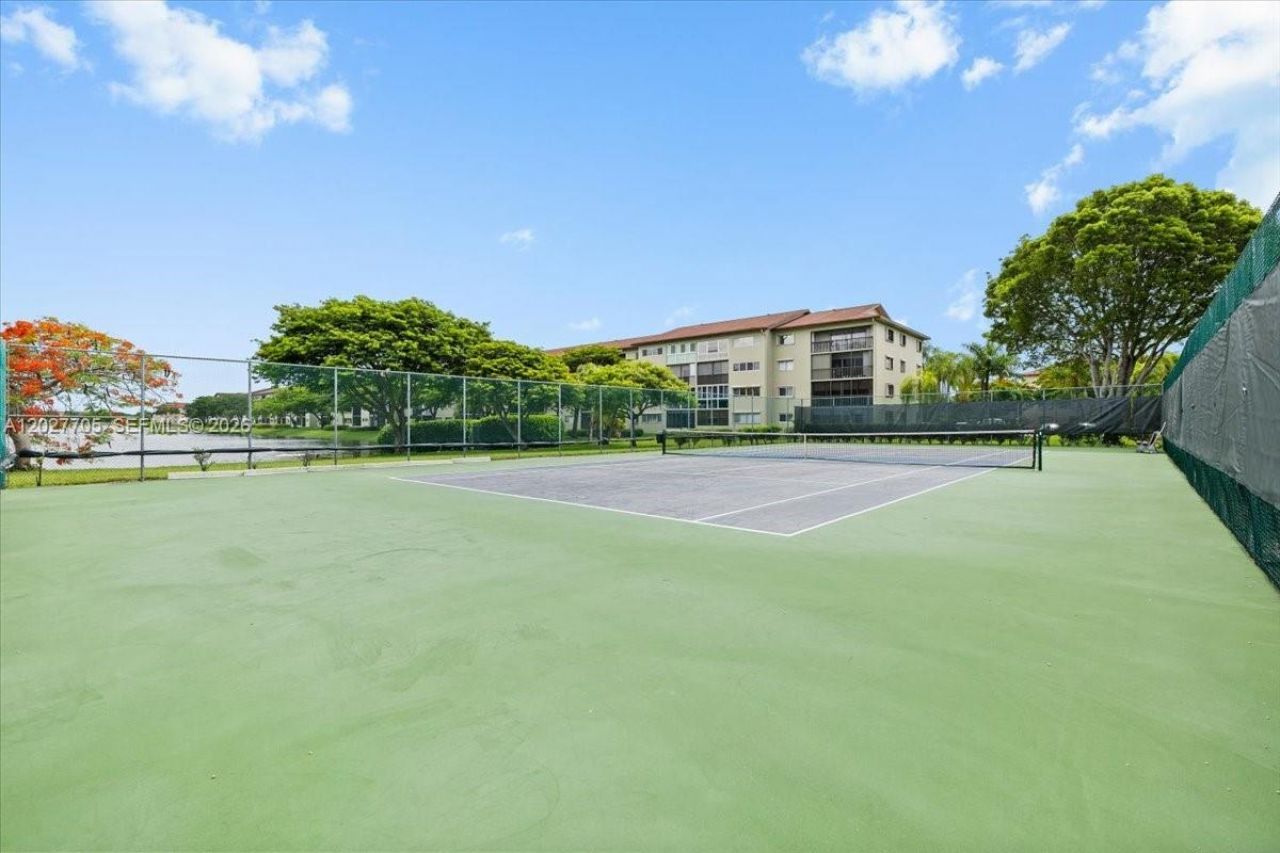 13255 SW 16th Ct , Unit 211K, Pembroke Pines, FL 33027 Photo