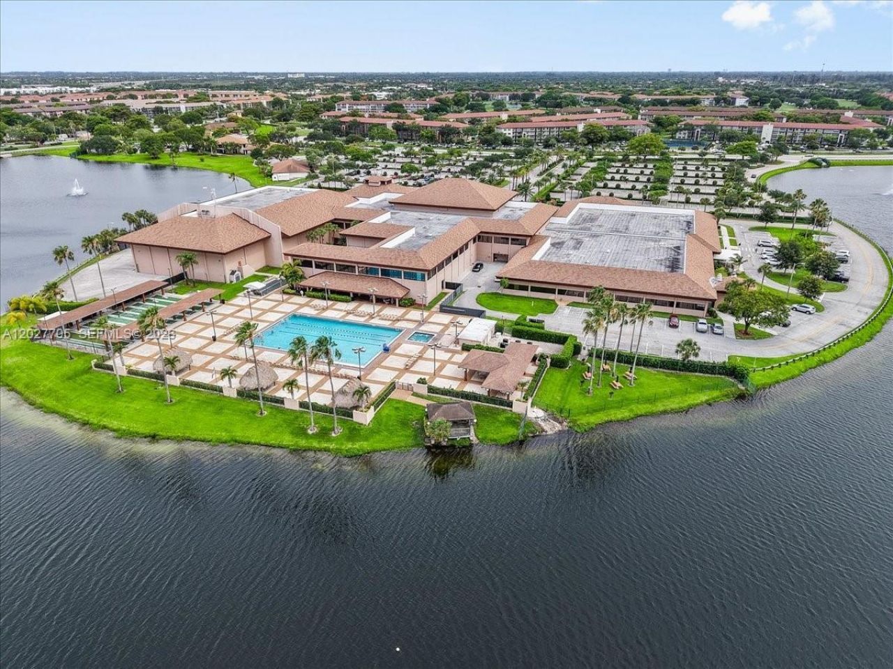 13255 SW 16th Ct , Unit 211K, Pembroke Pines, FL 33027 Photo