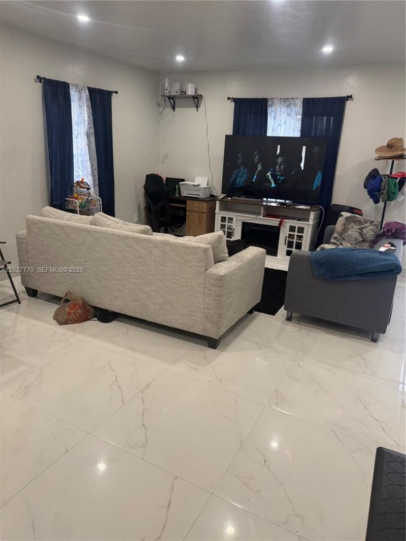 1750 NW 55th Ter , Miami, FL 33142 Photo