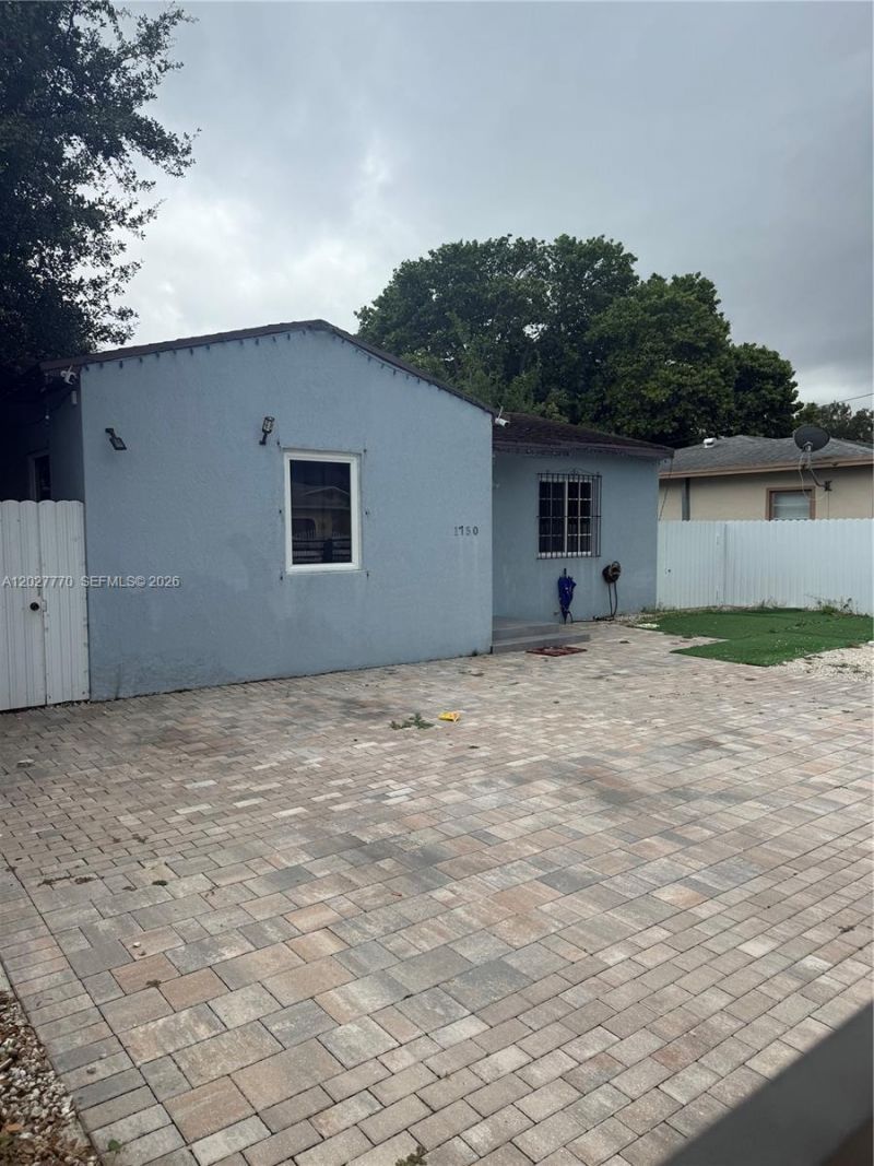 1750 NW 55th Ter , Miami, FL 33142 Photo