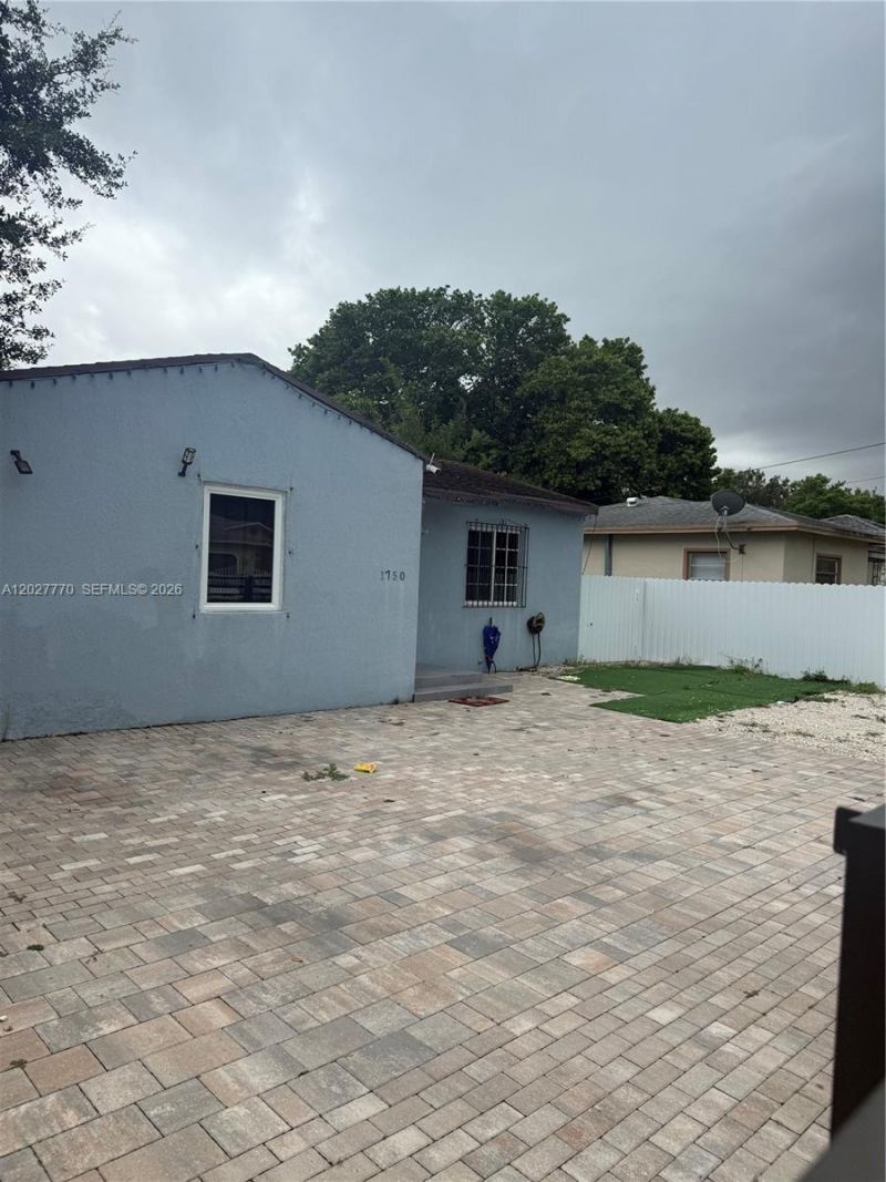 1750 NW 55th Ter , Miami, FL 33142 Photo