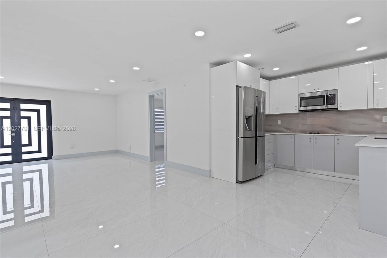 3541 SW 105 Ct , Miami, FL 33165 Photo