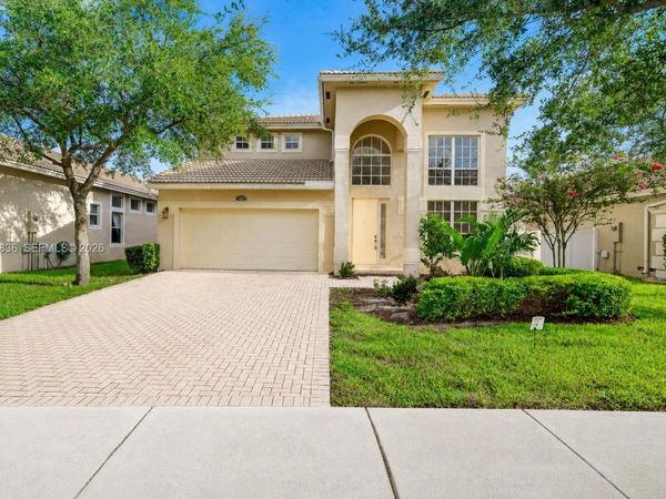 14935 SW 52 Street , Miramar, FL 33027