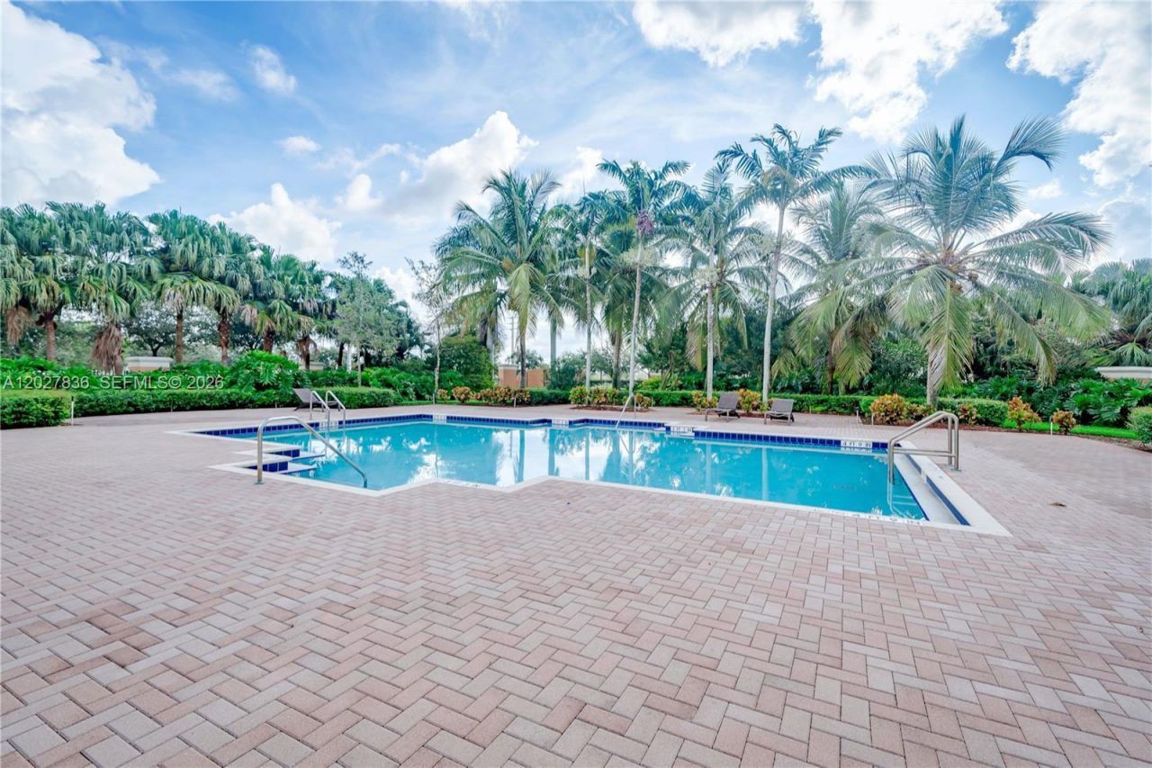 14935 SW 52 Street , Miramar, FL 33027 Photo