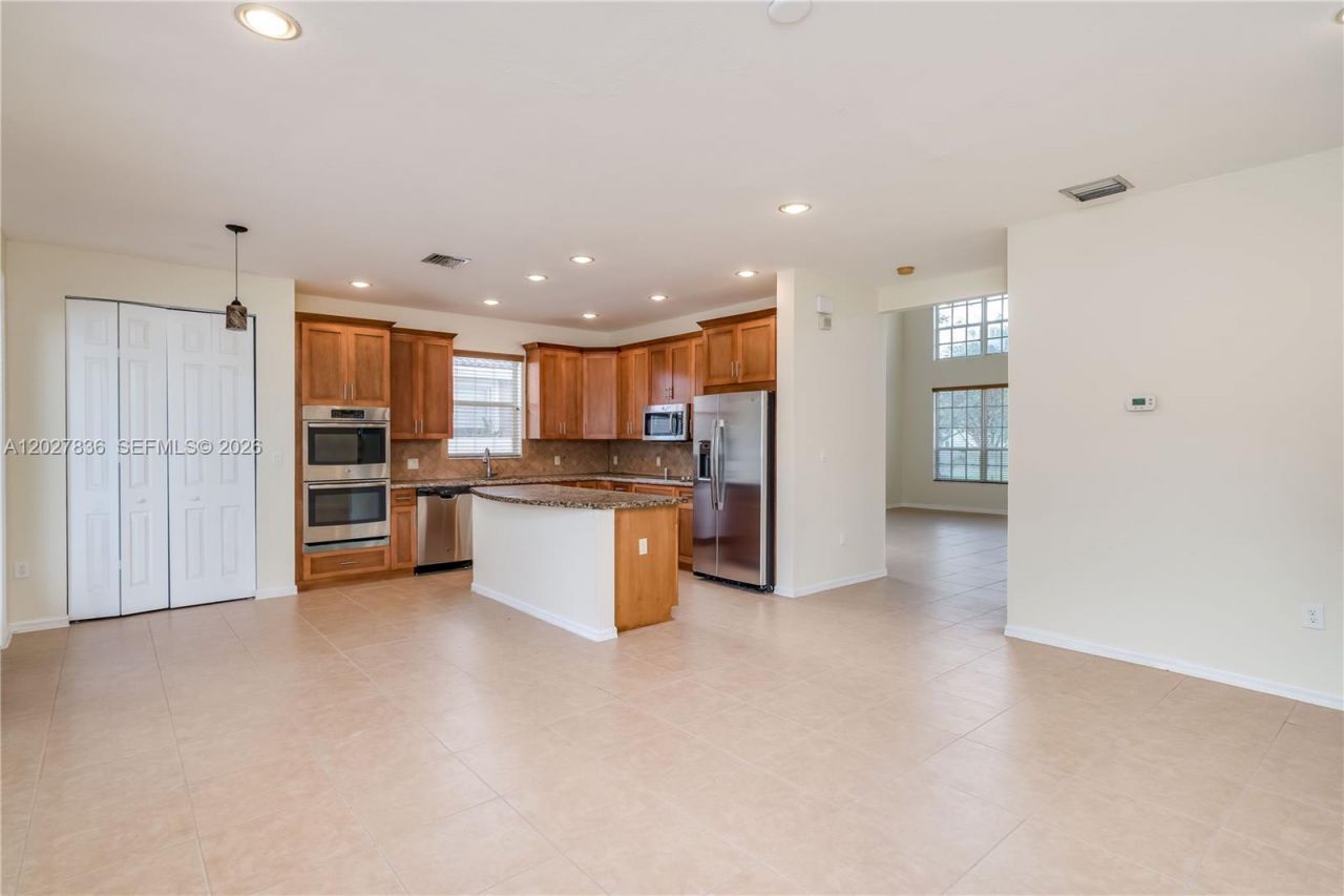 14935 SW 52 Street , Miramar, FL 33027 Photo