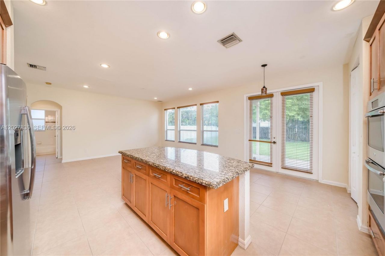 14935 SW 52 Street , Miramar, FL 33027 Photo