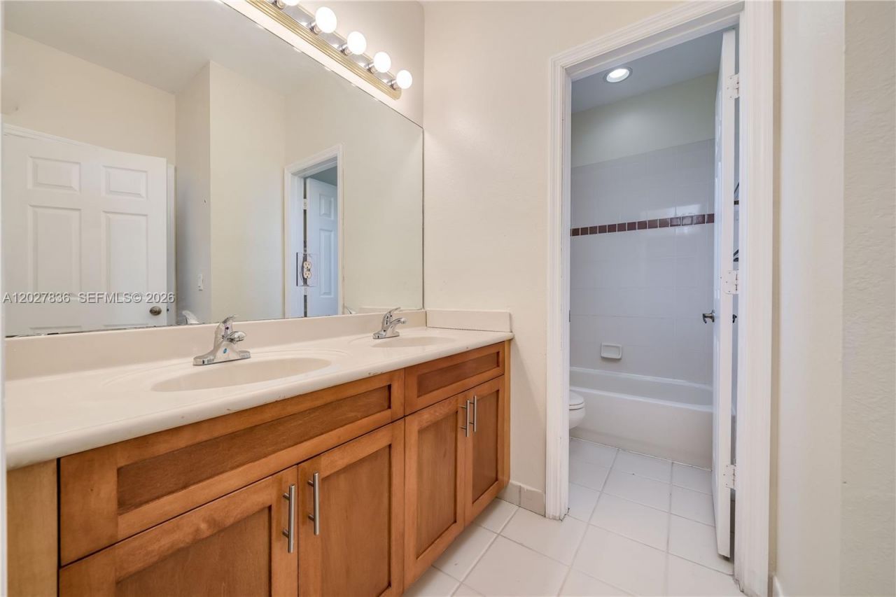 14935 SW 52 Street , Miramar, FL 33027 Photo