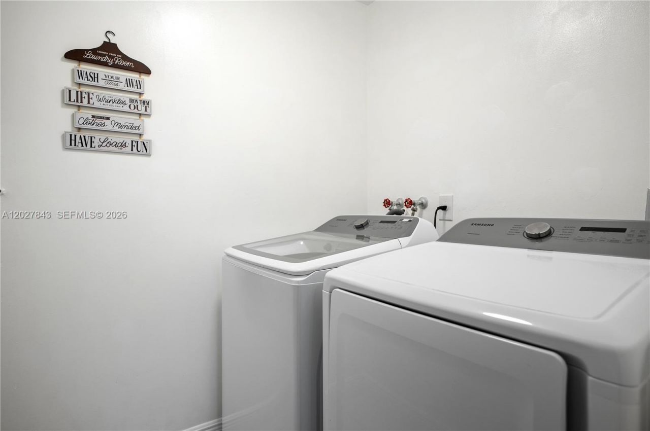 16278 SW 97th Ter , Miami, FL 33196 Photo